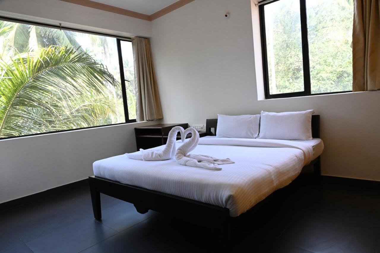 Resort De Goa カラングート エクステリア 写真