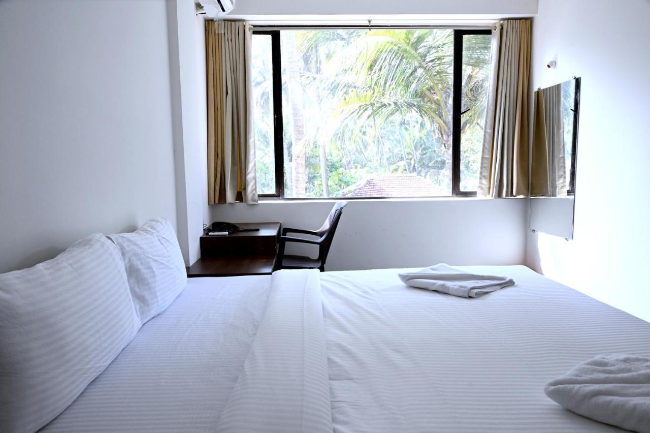 Resort De Goa カラングート エクステリア 写真