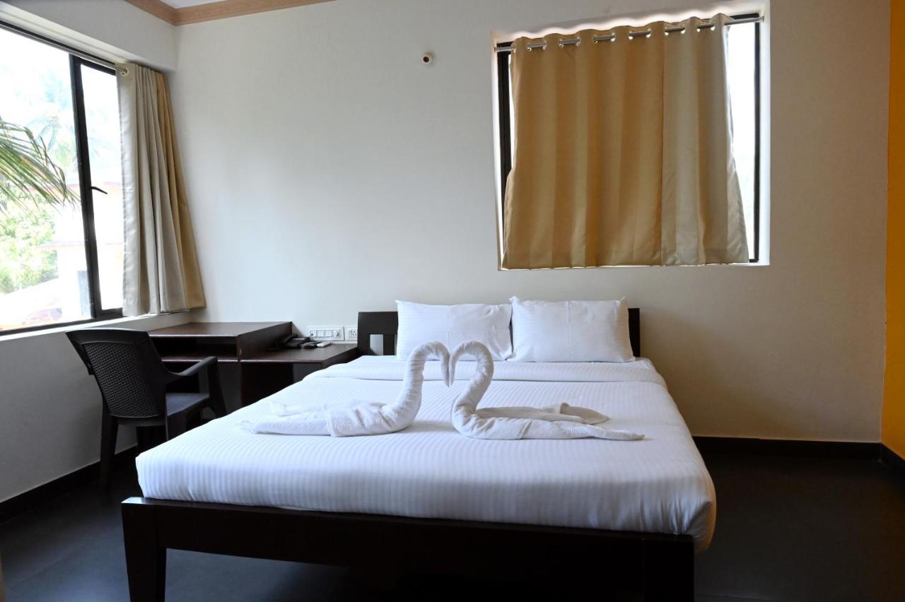 Resort De Goa カラングート エクステリア 写真
